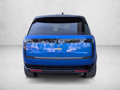2025 Land Rover Range Rover P400 SE LWB 7 Seat
