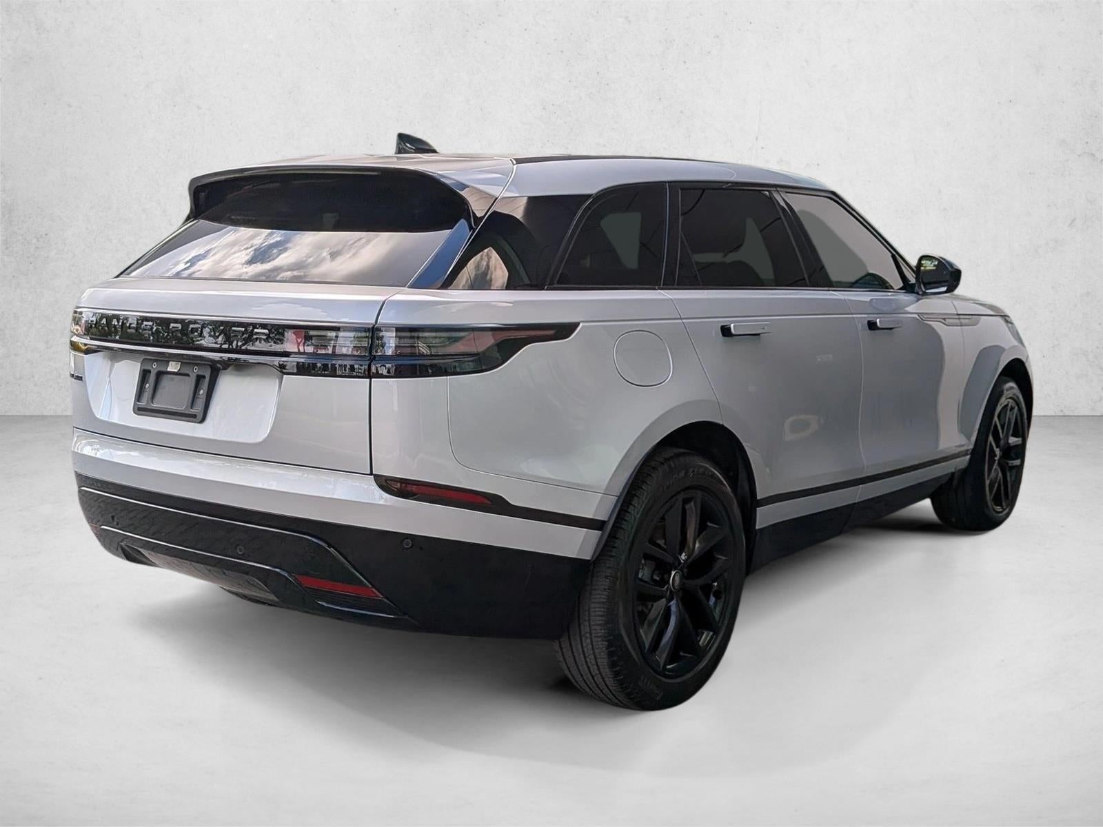 2025 Land Rover Range Rover Velar P250 Dynamic SE