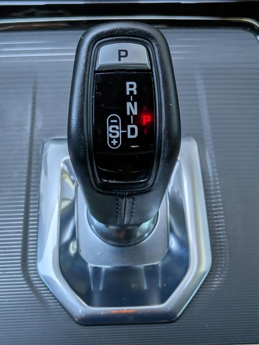 2022 Land Rover Range Rover Evoque R-Dynamic S AWD