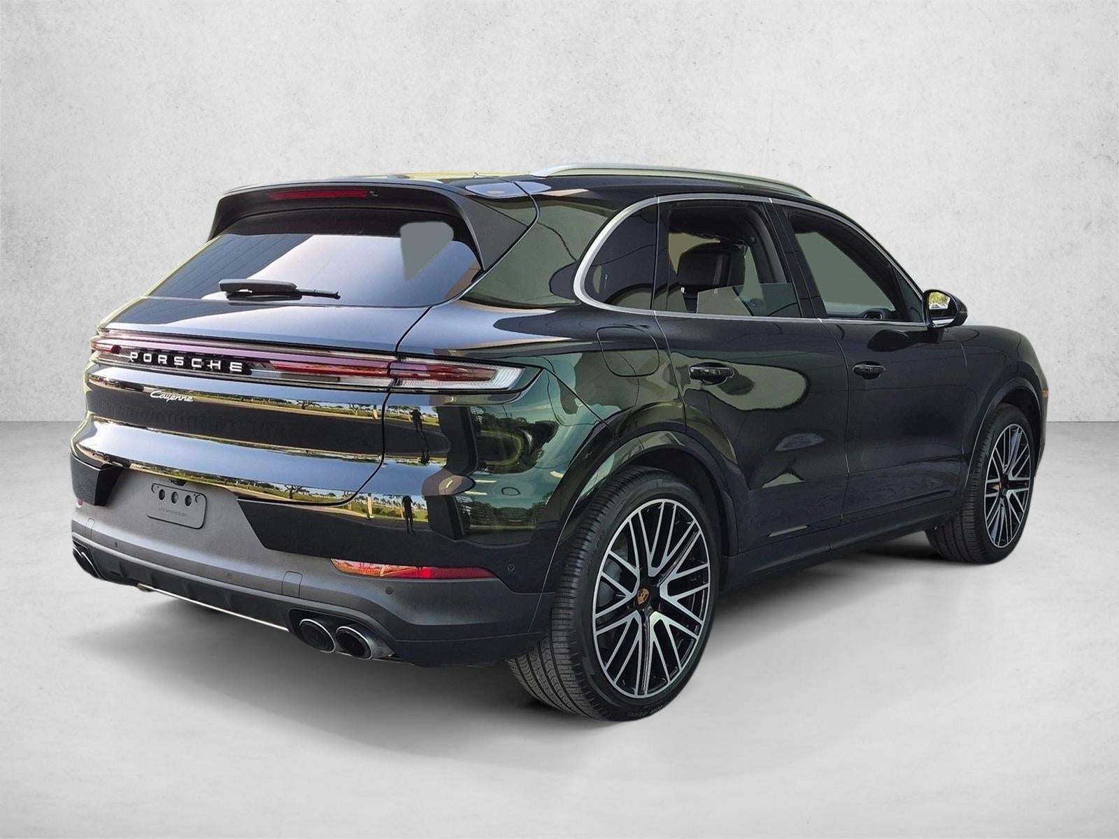2025 Porsche Cayenne AWD