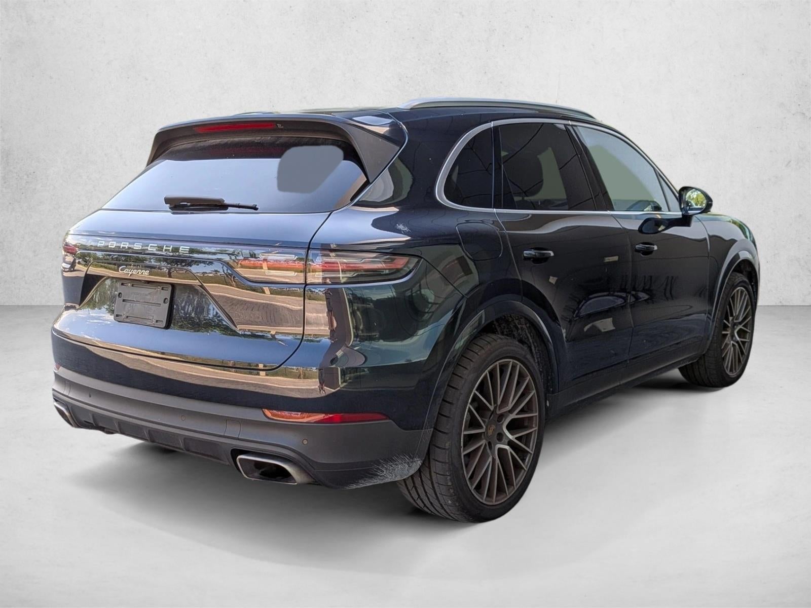 2023 Porsche Cayenne Platinum Edition AWD