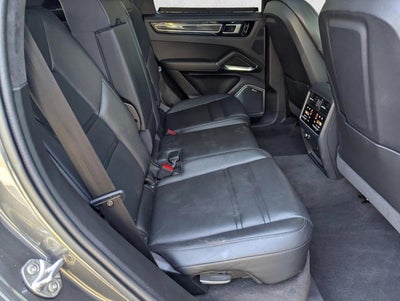 2021 Porsche Cayenne Turbo AWD