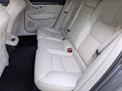 2020 Volvo V90 Cross Country T6 AWD