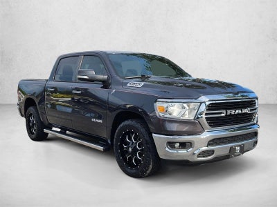 2019 RAM 1500 Big Horn/Lone Star 4x2 Crew Cab 5'7" Box
