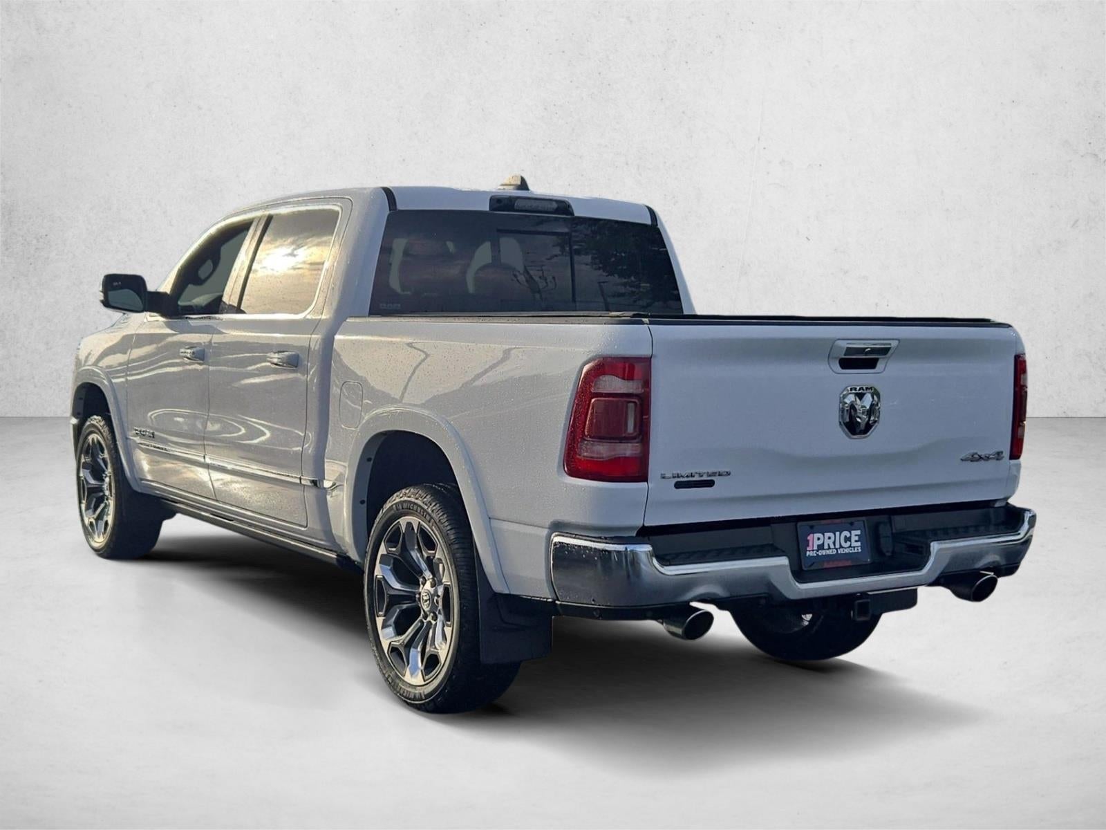 2021 RAM 1500 Limited 4x4 Crew Cab 5'7" Box