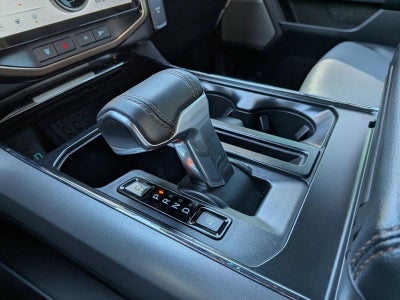 2023 Ford F-150 Lightning LARIAT 4WD SuperCrew 5.5' Box