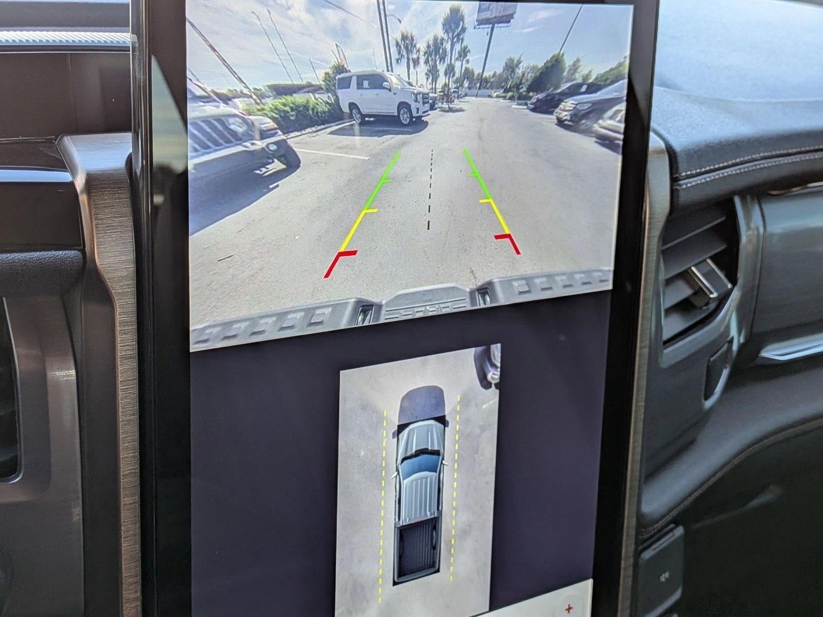 2023 Ford F-150 Lightning LARIAT 4WD SuperCrew 5.5' Box