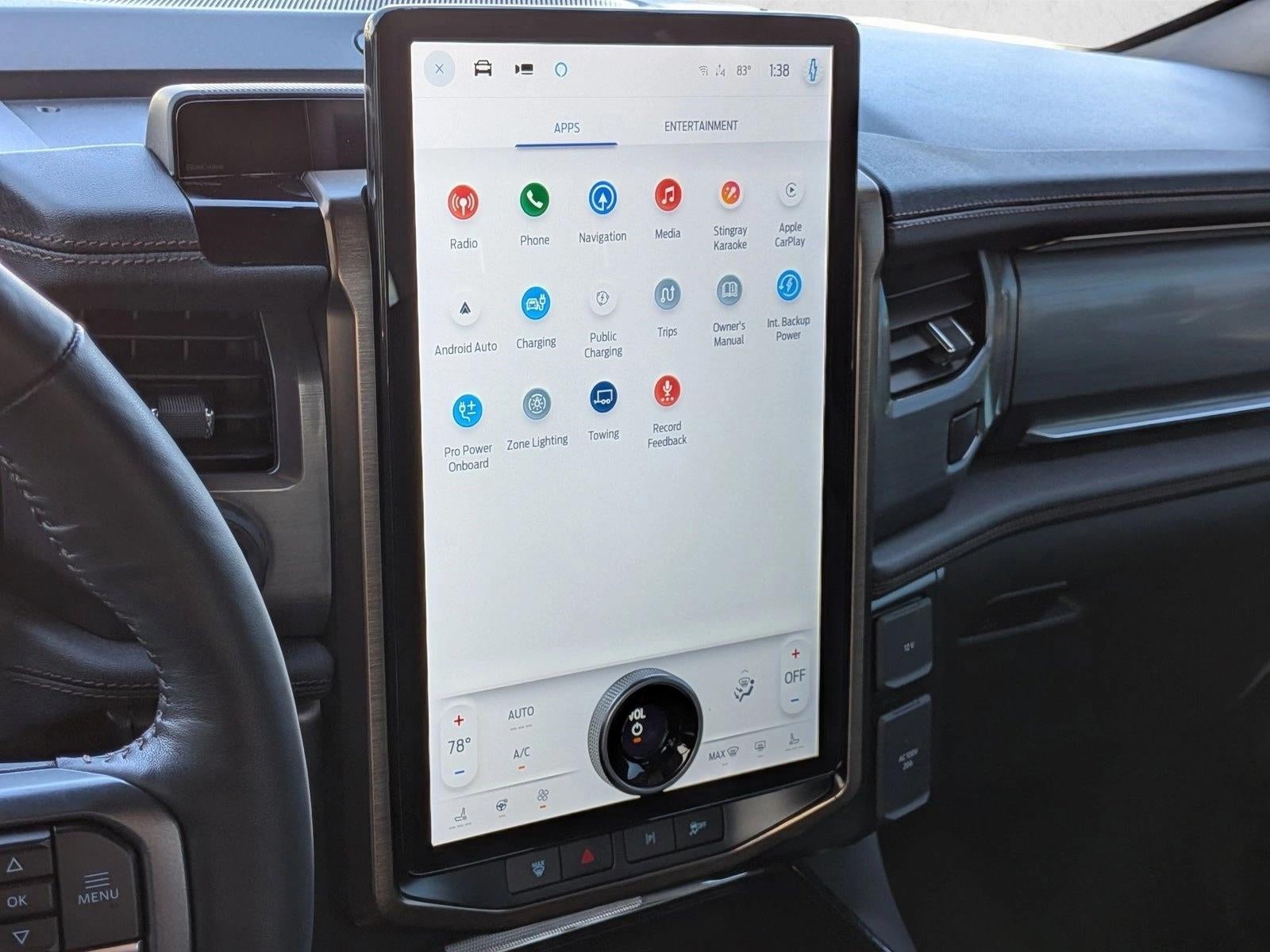 2023 Ford F-150 Lightning LARIAT 4WD SuperCrew 5.5' Box