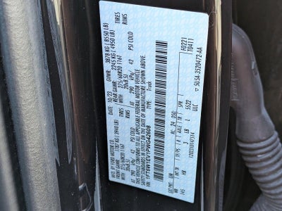 2023 Ford F-150 Lightning LARIAT 4WD SuperCrew 5.5' Box