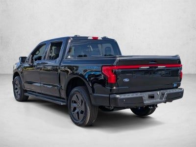 2023 Ford F-150 Lightning LARIAT 4WD SuperCrew 5.5' Box