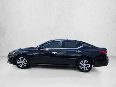 2022 Nissan Altima 2.5 S Sedan