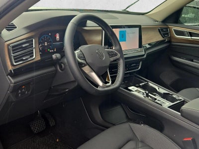 2024 Volkswagen Atlas 2.0T SE w/Technology FWD