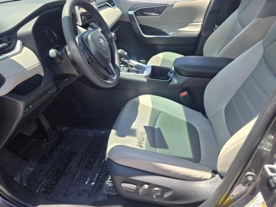 2024 Toyota RAV4 XLE Premium FWD (Natl)