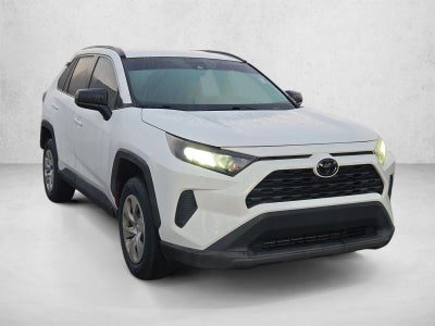 2020 Toyota RAV4 LE FWD (GS)