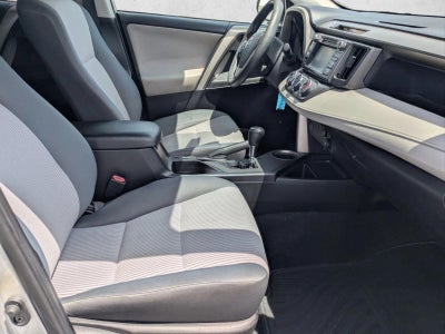 2015 Toyota RAV4 FWD 4dr LE (GS)