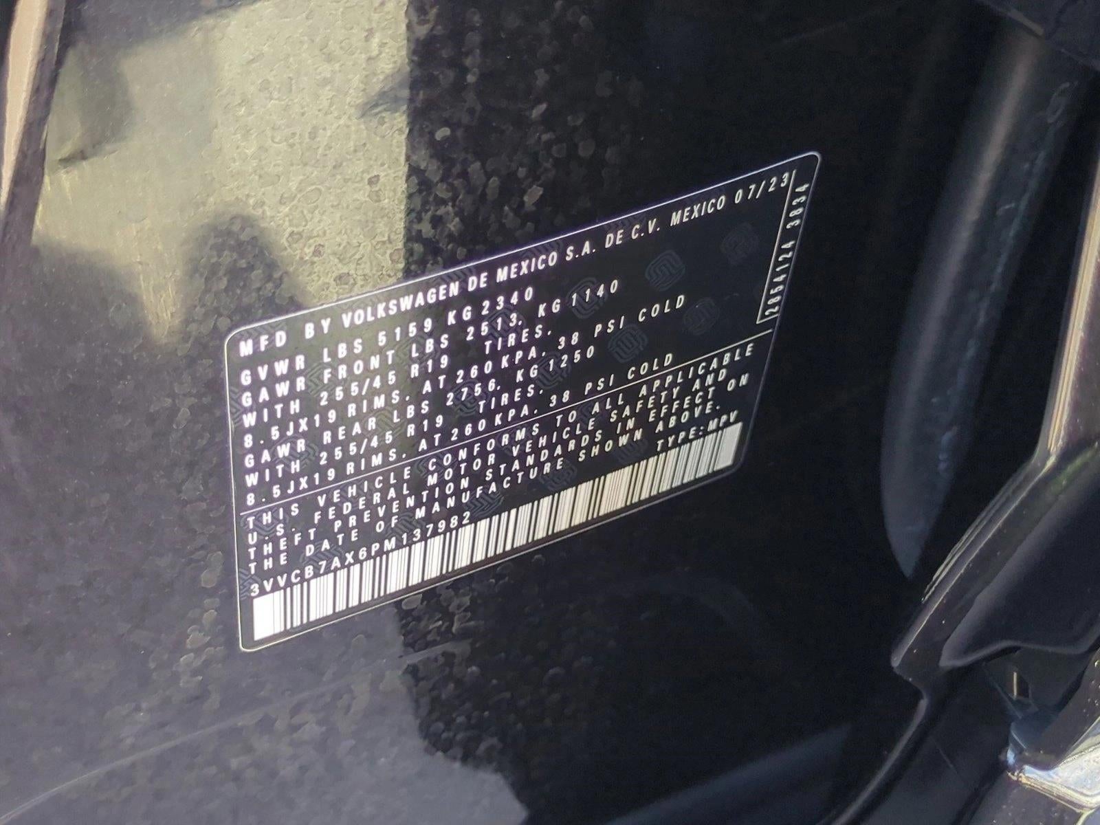 2023 Volkswagen Tiguan 2.0T SE R-Line Black FWD