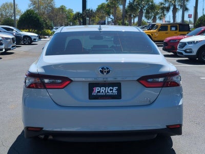 2022 Toyota Camry Hybrid LE CVT (Natl)