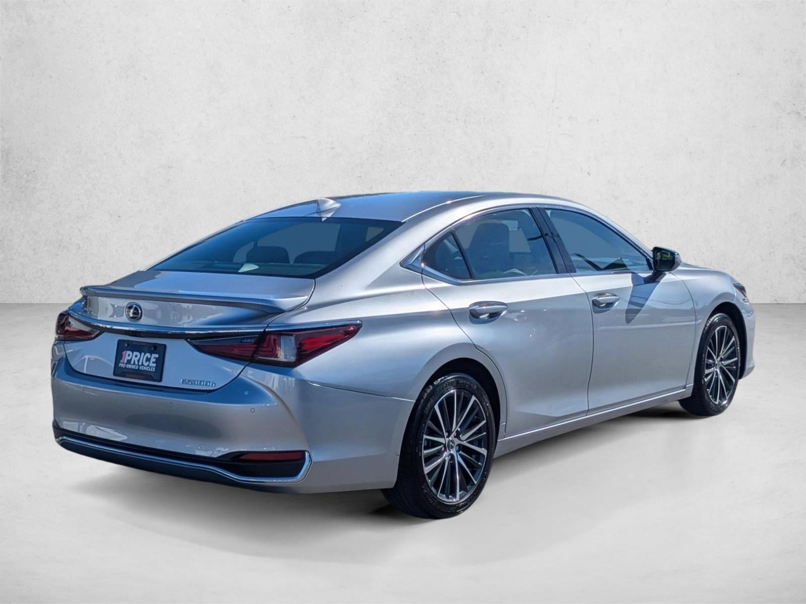 2023 Lexus ES 300h FWD