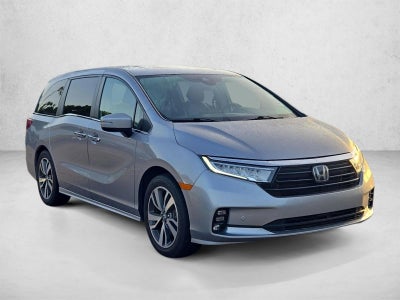 2022 Honda Odyssey Touring Auto