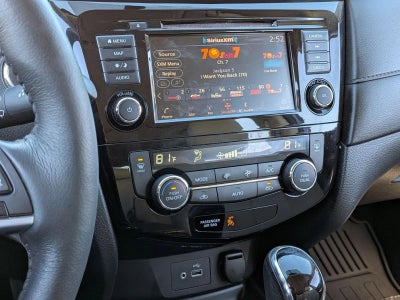 2018 Nissan Rogue FWD SV