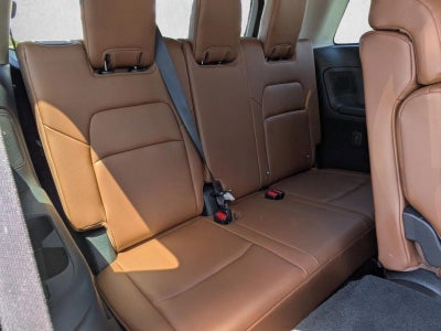 2024 Nissan Pathfinder Platinum 2WD