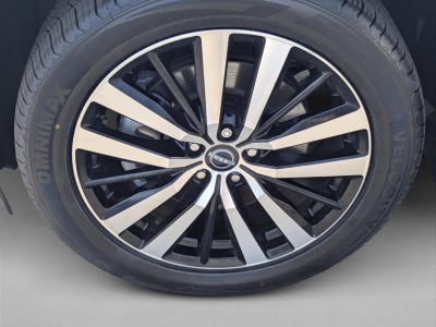 2024 Nissan Pathfinder Platinum 2WD