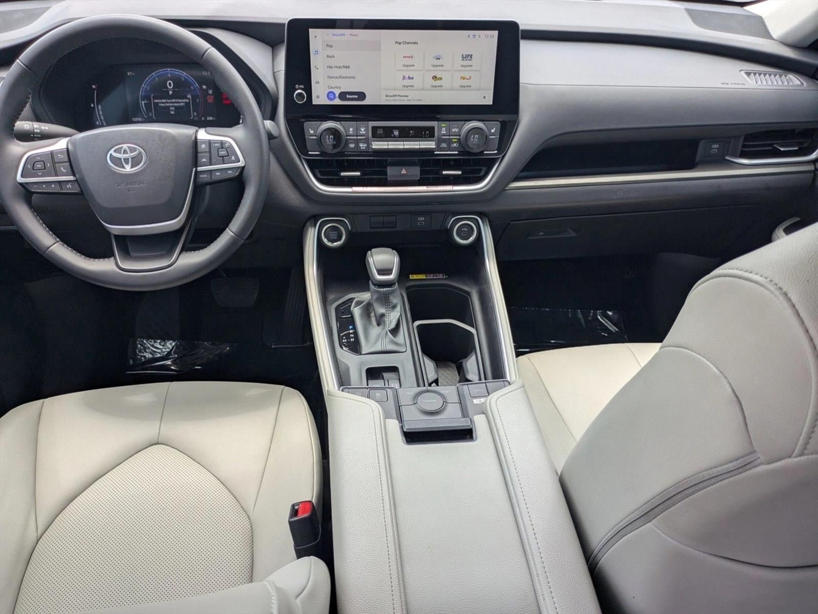 2025 Toyota Grand Highlander XLE FWD (Natl)