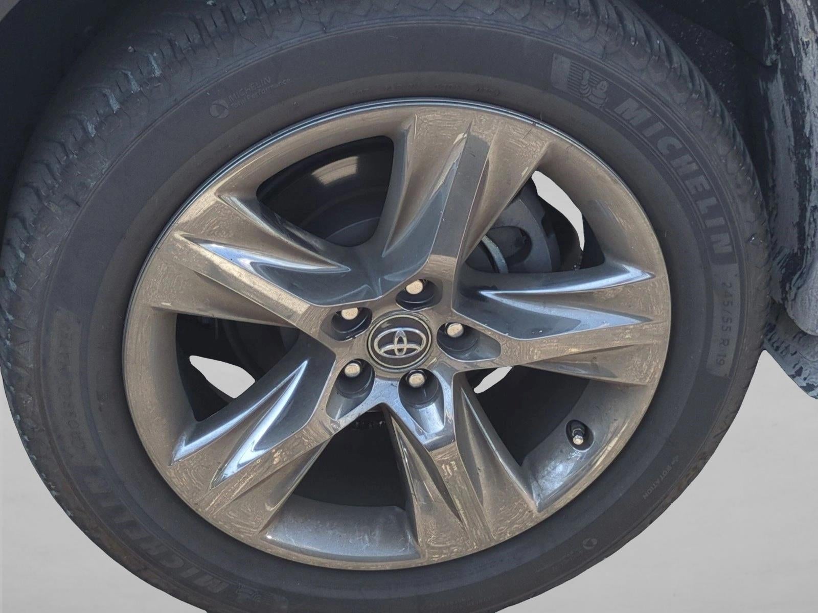 2017 Toyota Highlander Limited Platinum V6 AWD (Natl)