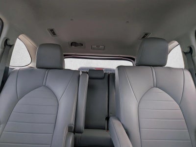 2020 Toyota Highlander XLE FWD (Natl)