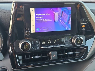 2024 Toyota Highlander LE FWD (GS)