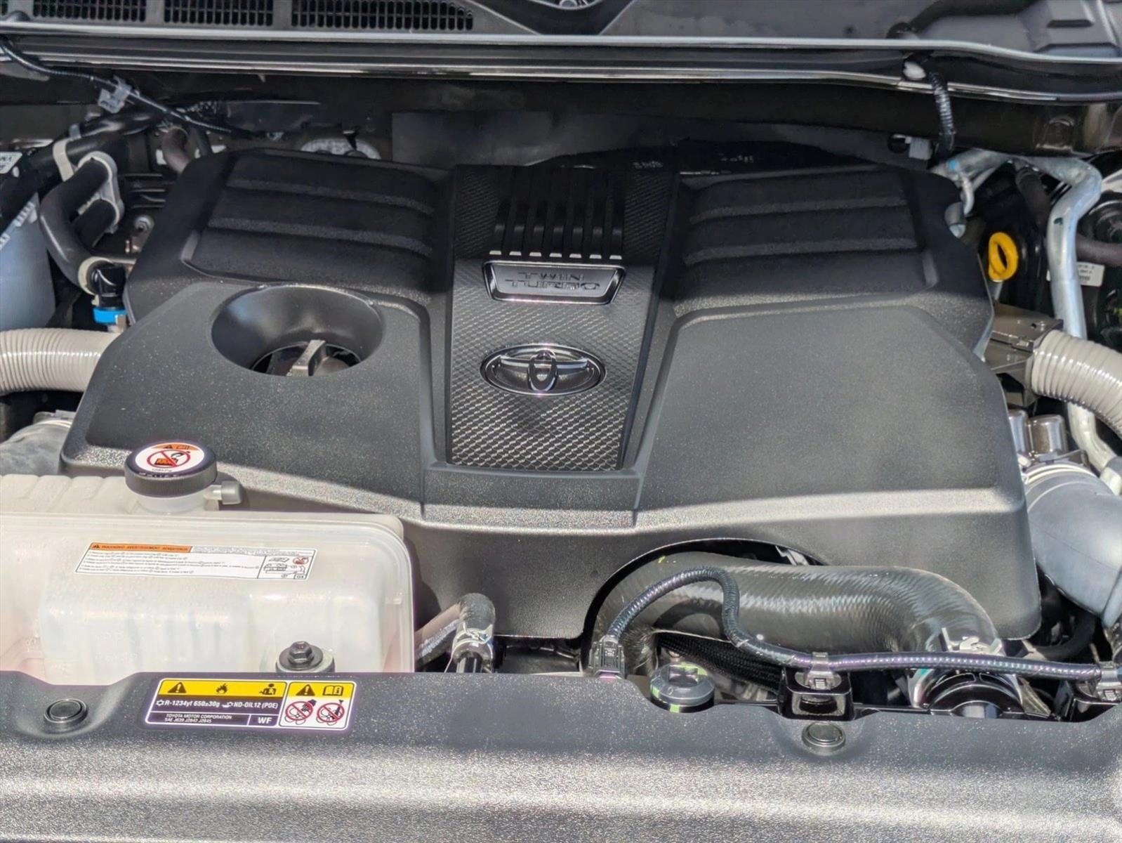 2025 Toyota Tundra 4WD 4WD Limited CrewMax 5.5' Bed (Natl)