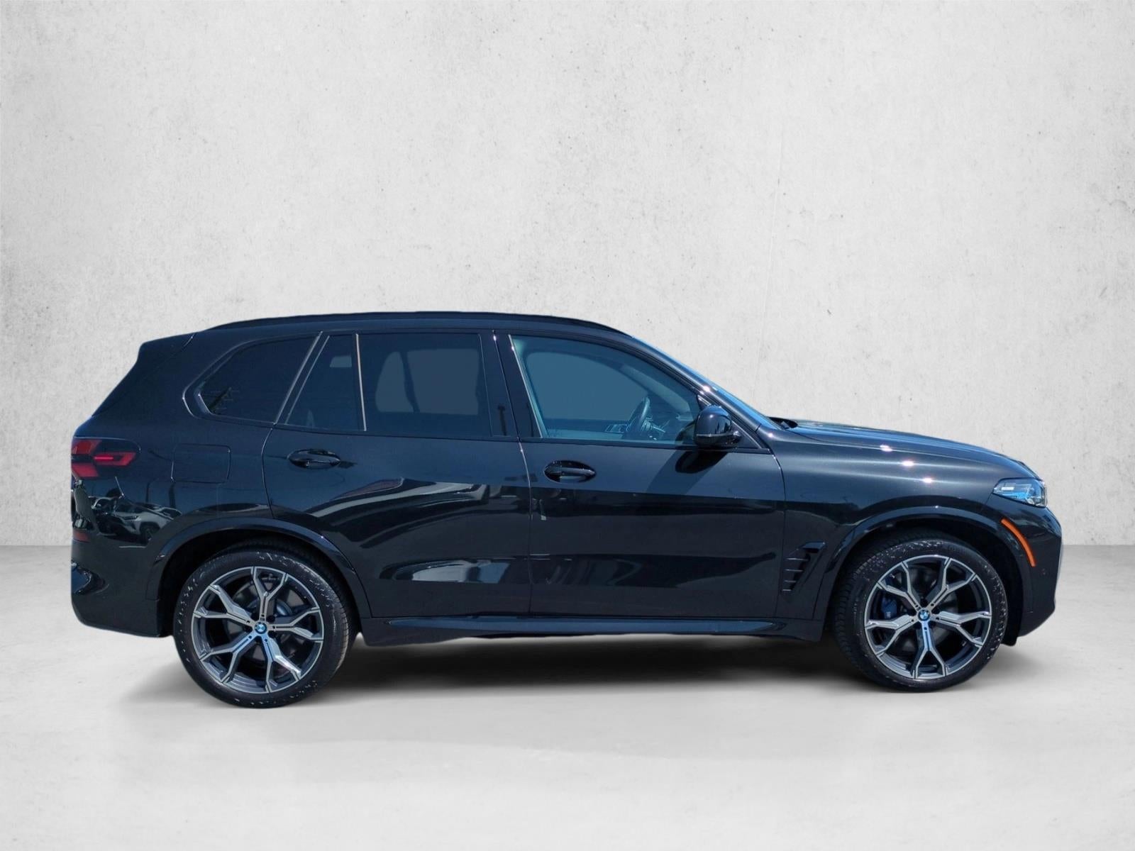 2026 BMW X5 M60i Sports Activity Vehicle