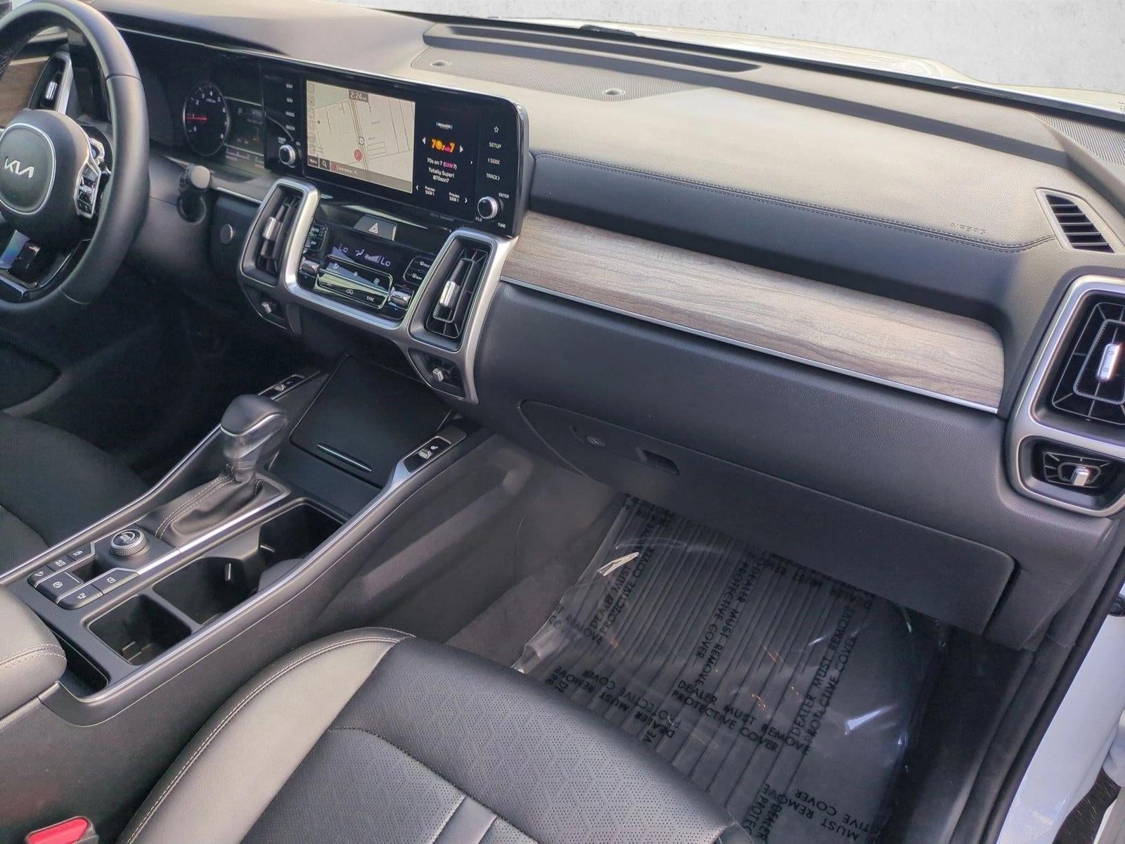 2022 Kia Sorento EX FWD