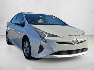 2016 Toyota Prius 5dr HB Three (Natl)