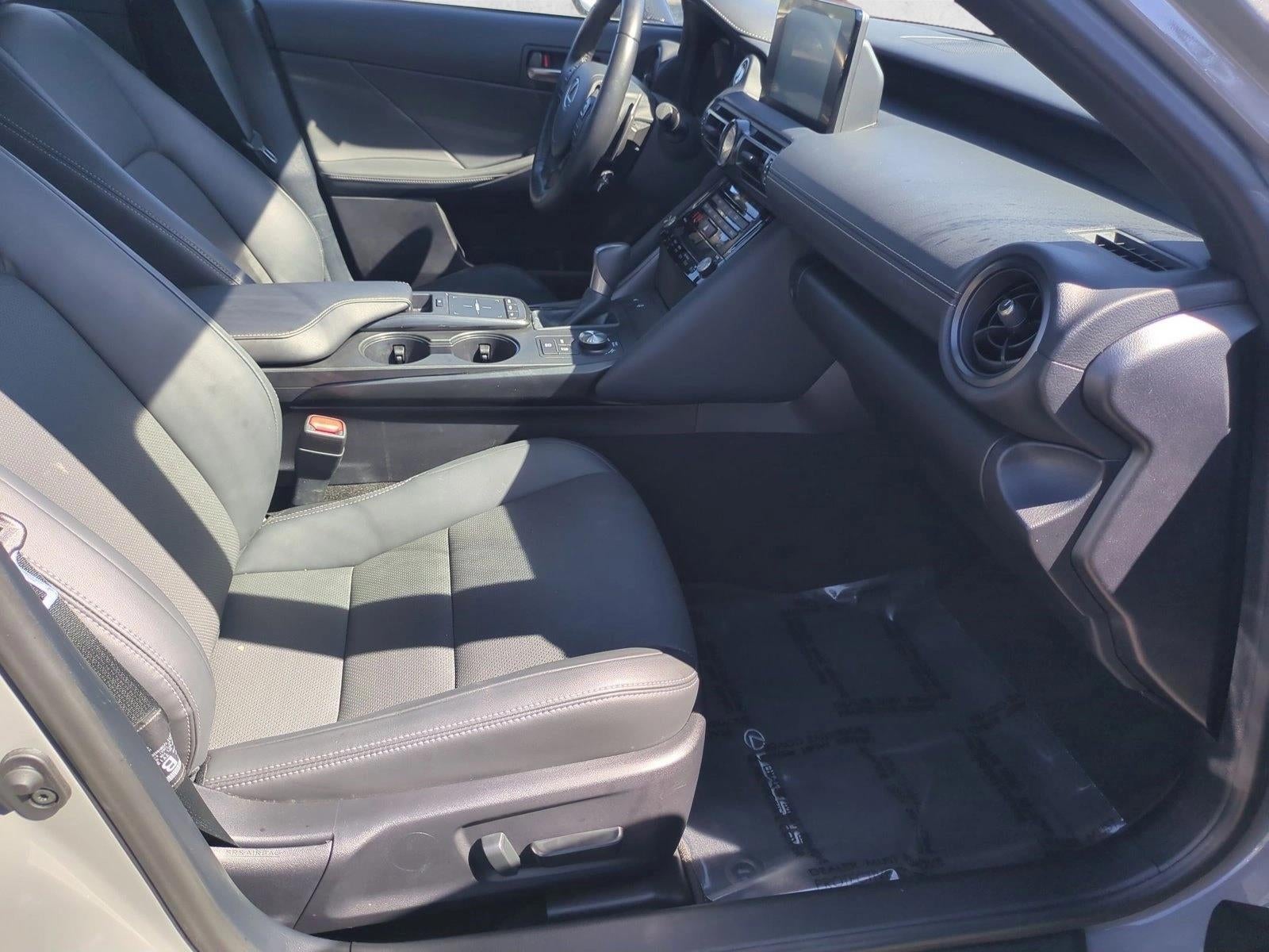 2025 Lexus IS 350 F SPORT Design RWD