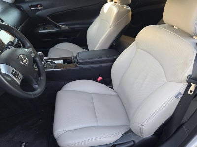 2011 Lexus IS 250C 2dr Conv Auto