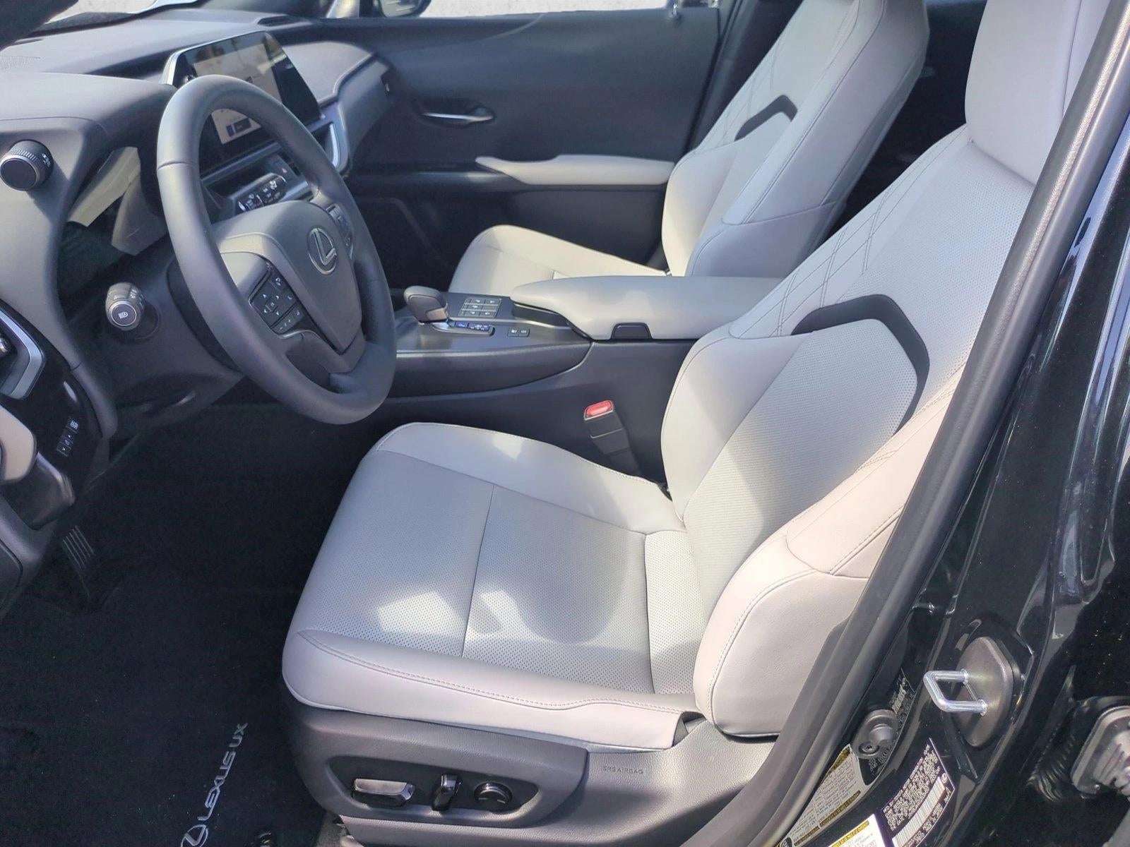 2025 Lexus UX 300h Premium FWD