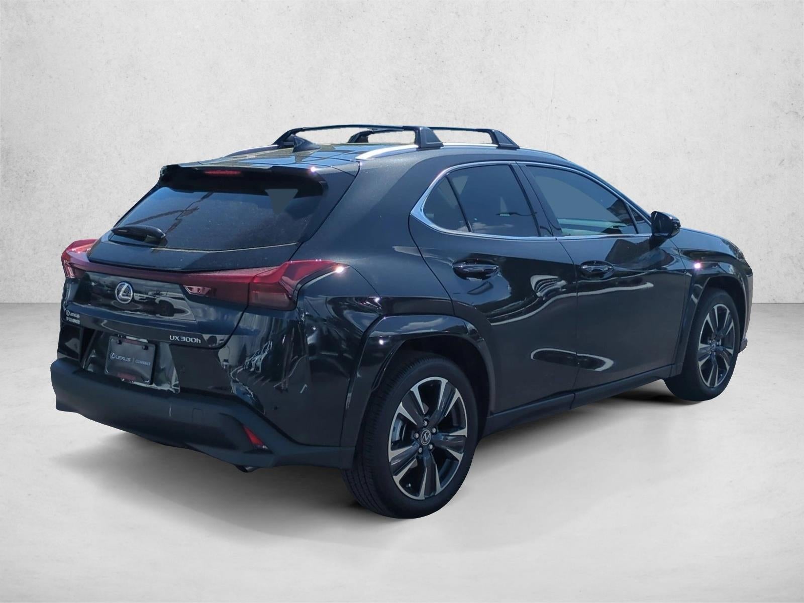 2025 Lexus UX 300h Premium FWD