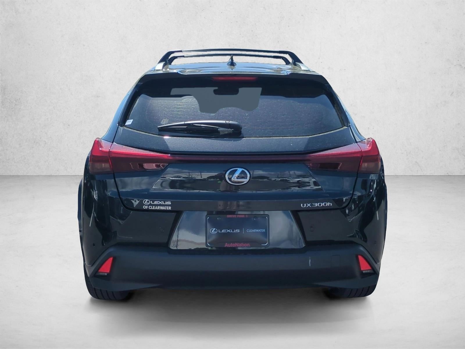 2025 Lexus UX 300h Premium FWD