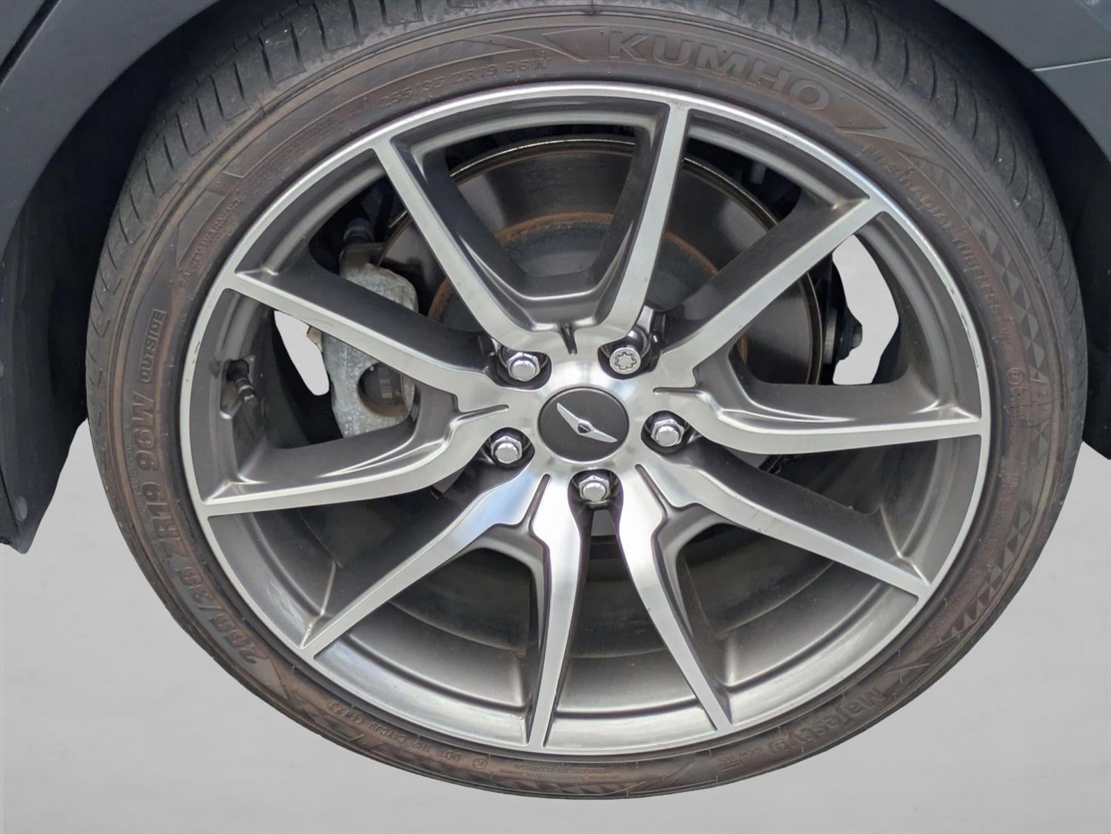 2022 Genesis G70 2.0T RWD