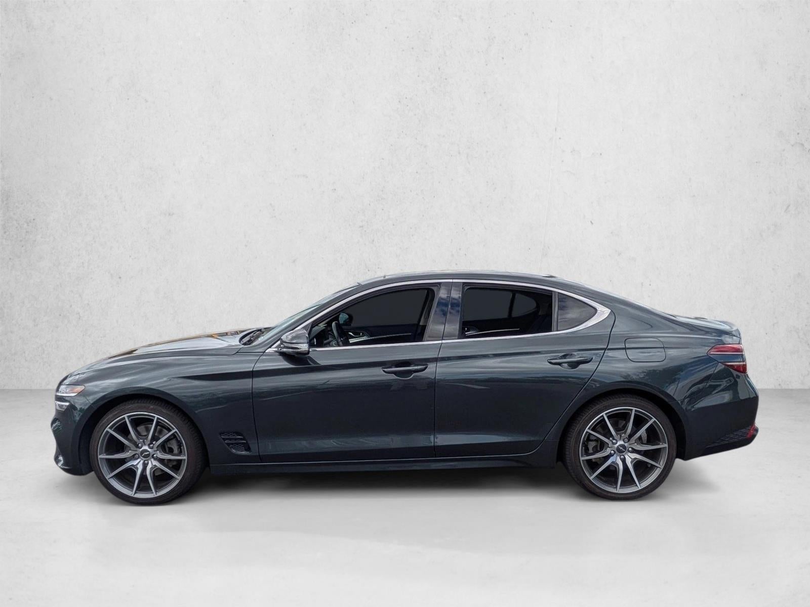 2022 Genesis G70 2.0T RWD