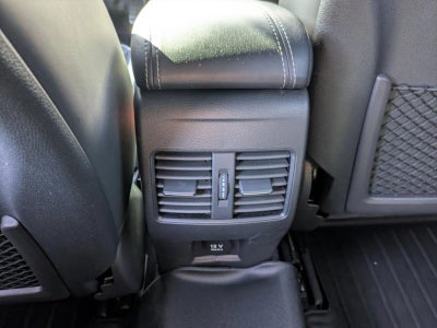 2018 INFINITI QX30 Sport FWD