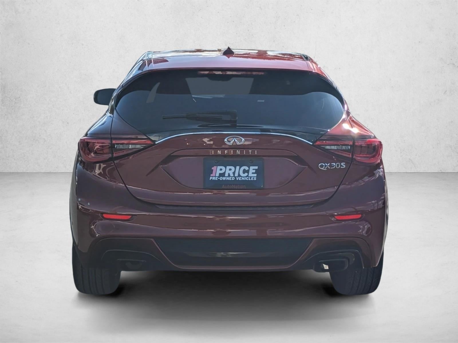 2018 INFINITI QX30 Sport FWD