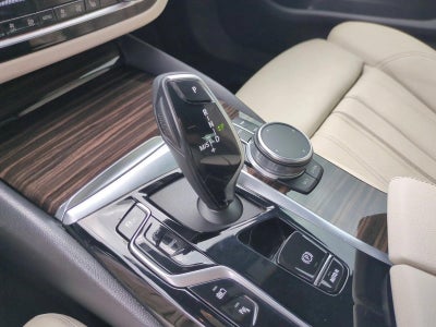 2021 BMW 530e Plug-In Hybrid