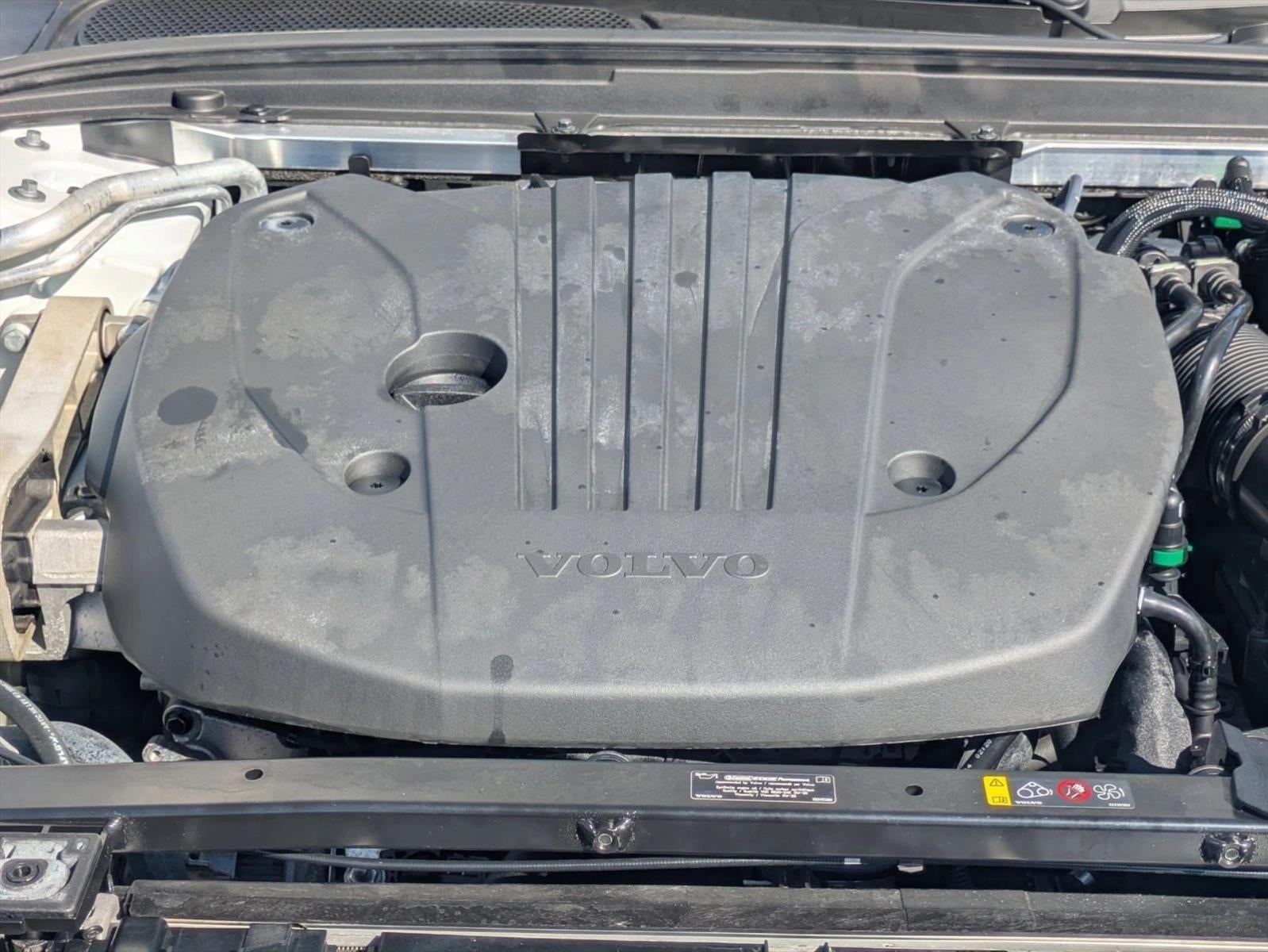 2023 Volvo V60 Cross Country B5 AWD Plus