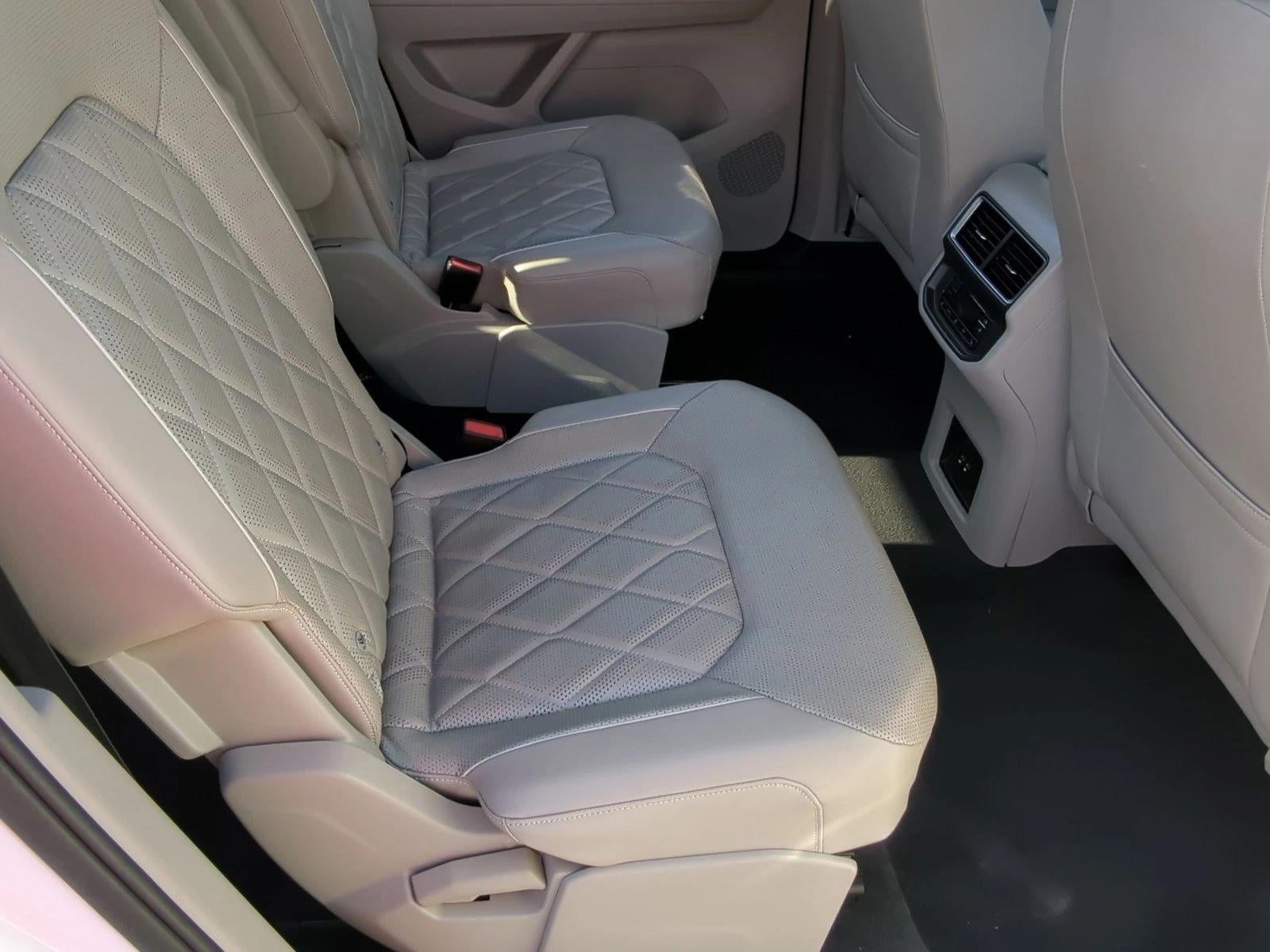 2024 Volkswagen Atlas 2.0T SEL Premium R-Line 4MOTION