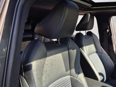 2023 Toyota RAV4 Hybrid XSE AWD (Natl)