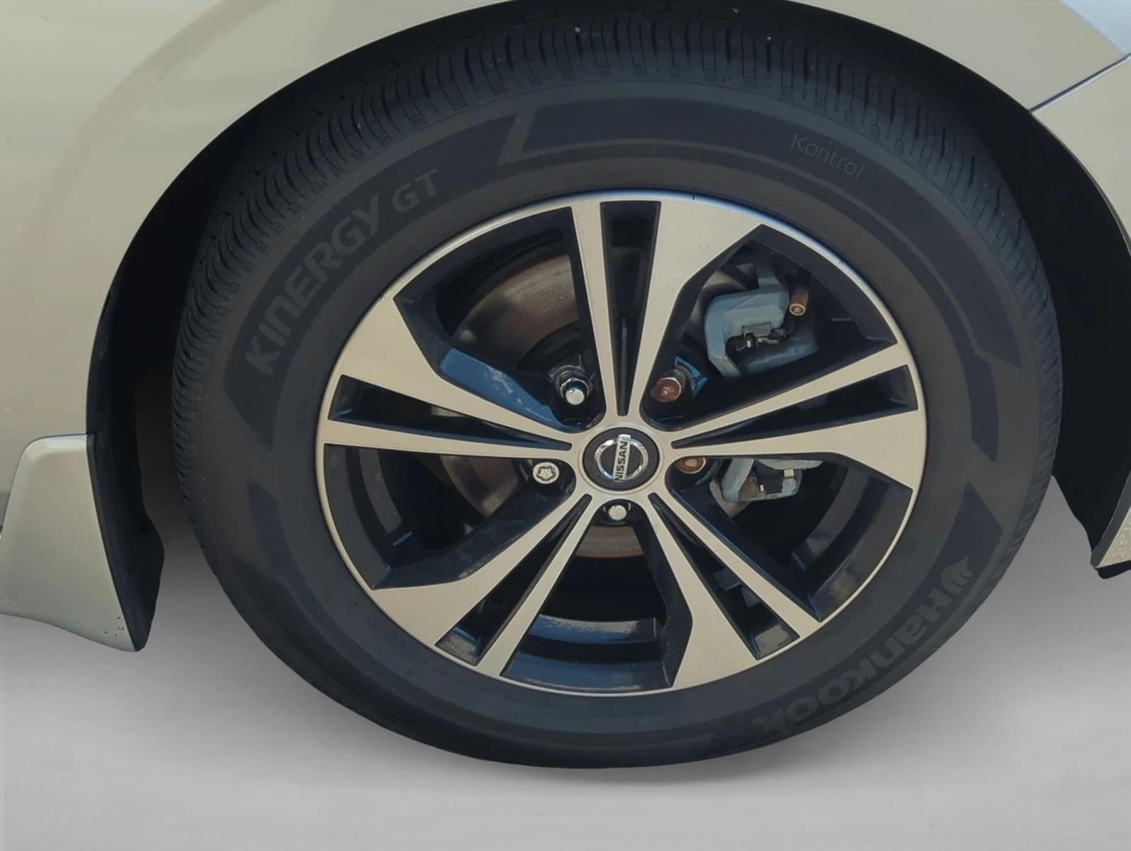 2021 Nissan Sentra SV CVT