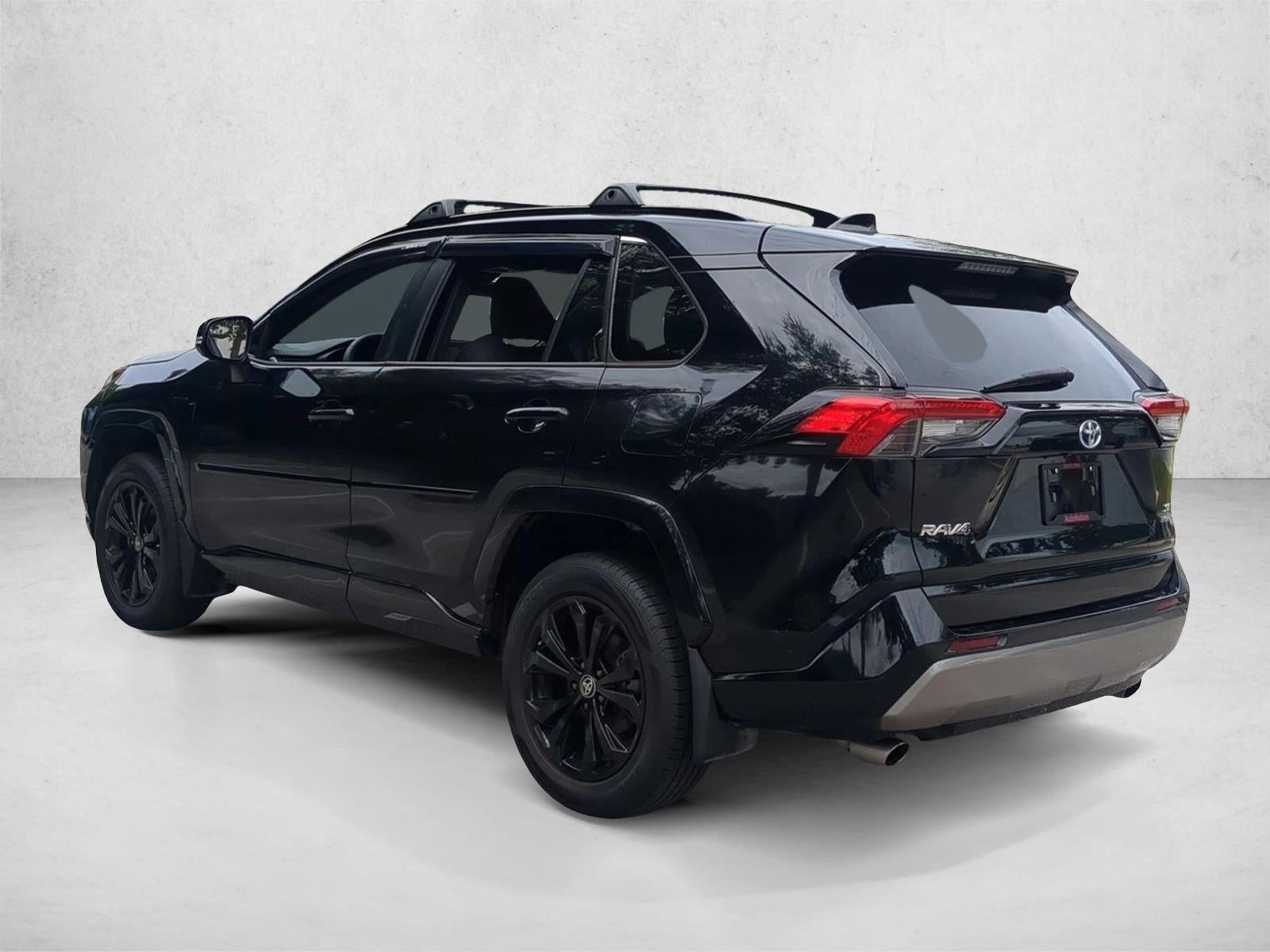 2022 Toyota RAV4 Hybrid SE AWD (Natl)