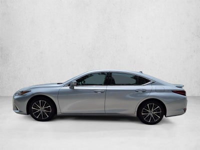 2025 Lexus ES 300h FWD